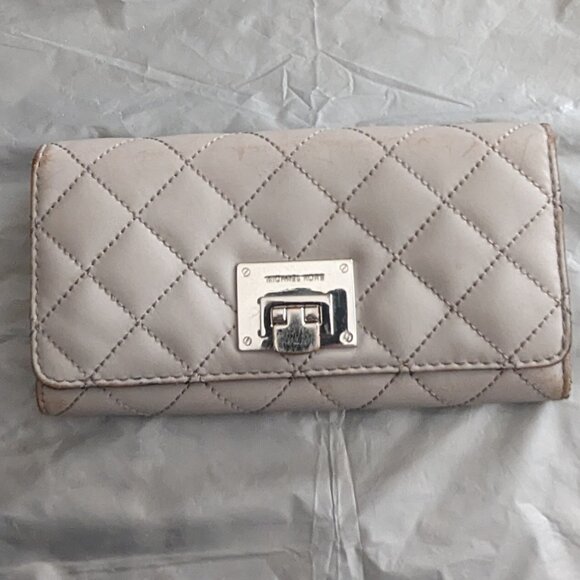 Michael Kors Women's Wallet Beige - Picture 1 of 16